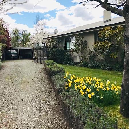 Amazing Aubrey, Walk To Bremner Bay Villa Wanaka Dış mekan fotoğraf