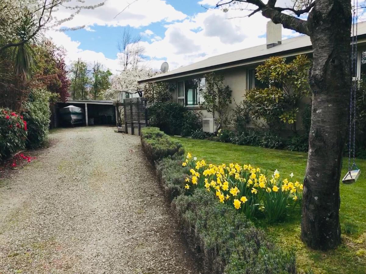 Amazing Aubrey, Walk To Bremner Bay Villa Wanaka Dış mekan fotoğraf