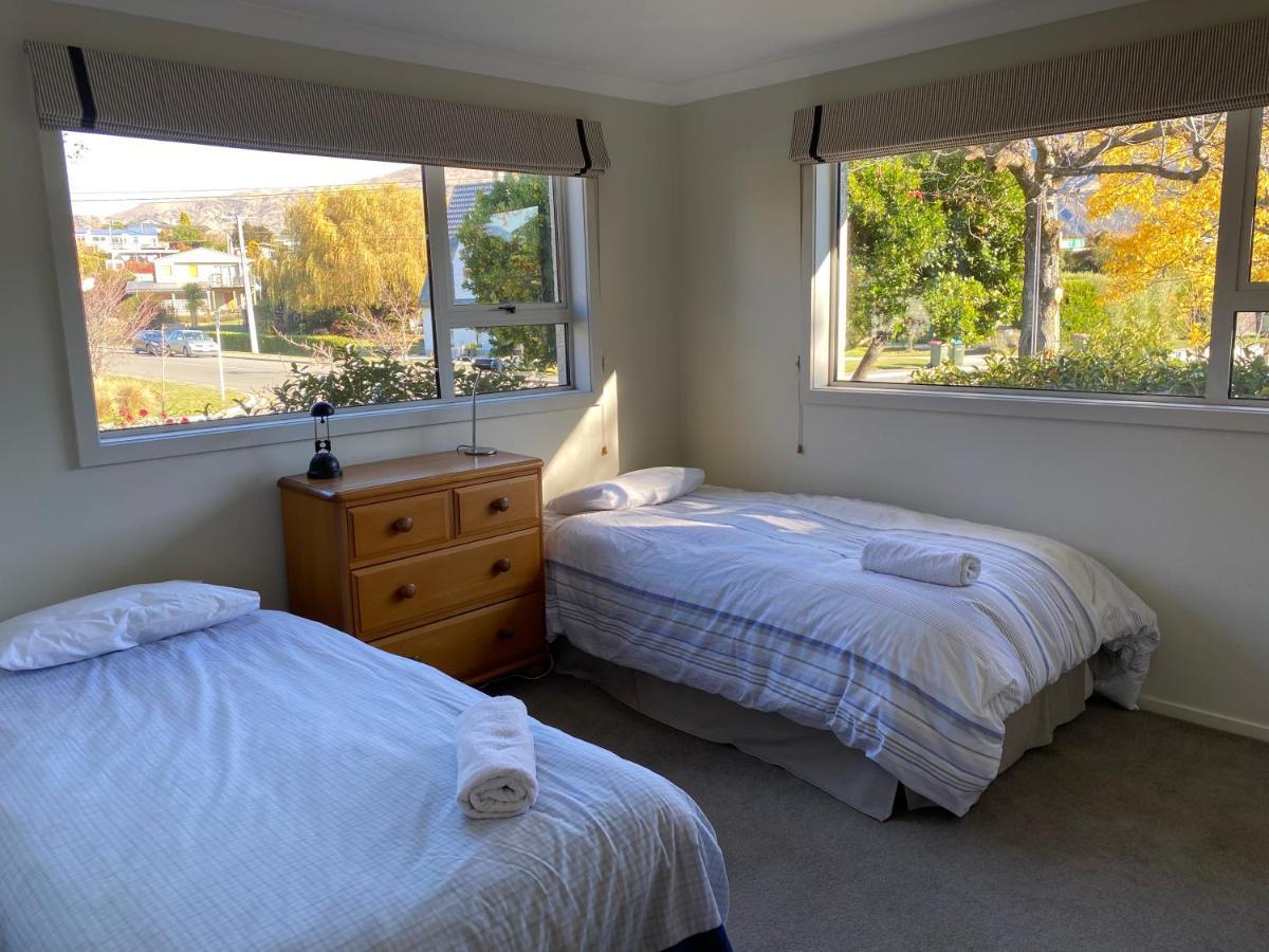 Amazing Aubrey, Walk To Bremner Bay Villa Wanaka Dış mekan fotoğraf