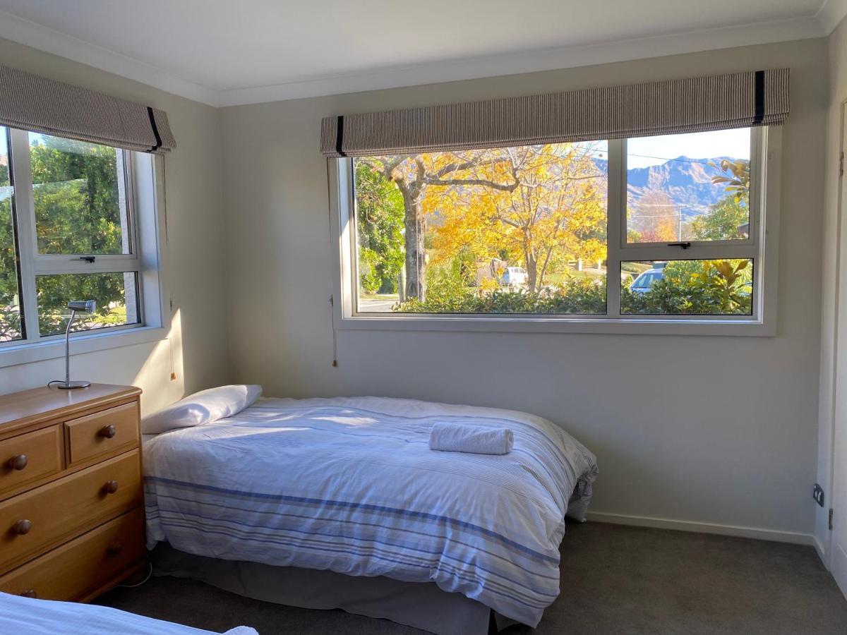 Amazing Aubrey, Walk To Bremner Bay Villa Wanaka Dış mekan fotoğraf